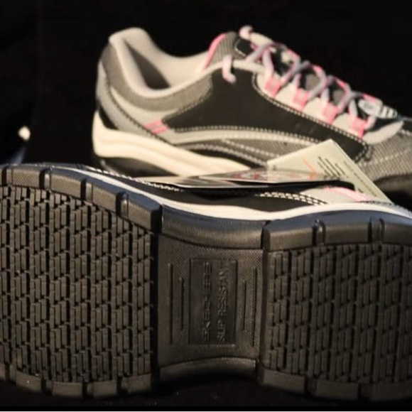 Skechers For Work, Made to Last Shoes, size 9 - Picture 8 of 10